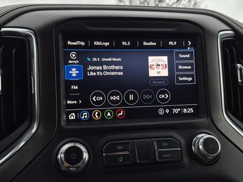 Used 2022 GMC Sierra 2500 AT4 w/ AT4 Preferred Package image 32