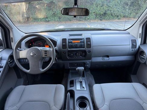 Used 2012 Nissan Xterra X image 28