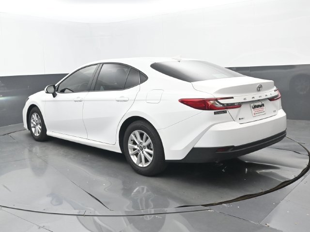 Used 2026 Toyota Camry LE FWD image 3