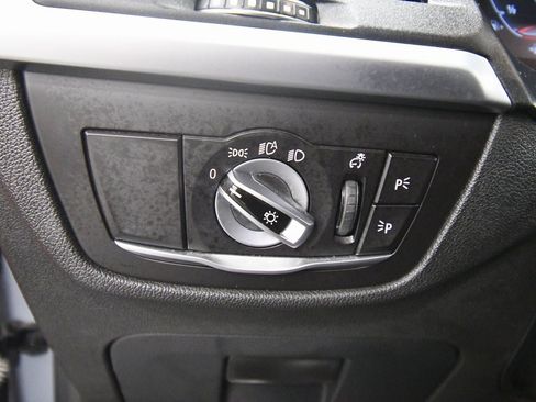 Used 2022 BMW X3 xDrive30i w/ M Sport Package 2 image 20