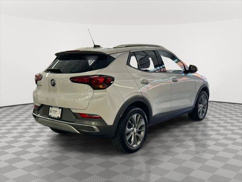 Used 2023 Buick Encore GX Essence w/ Experience Buick Package image 3