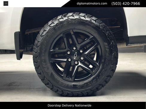 Used 2024 Chevrolet Silverado 1500 LT Trail Boss w/ Protection Package image 40