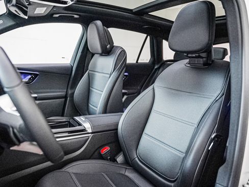 Certified 2026 Mercedes-Benz GLC 300 4MATIC image 12