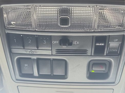 Certified 2024 Toyota 4Runner SR5 Premium image 23