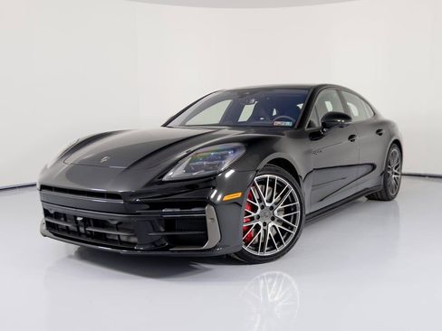 New 2026 Porsche Panamera Turbo image 6