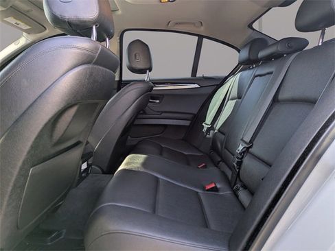 Used 2016 BMW 528i xDrive 528i xDrive image 12