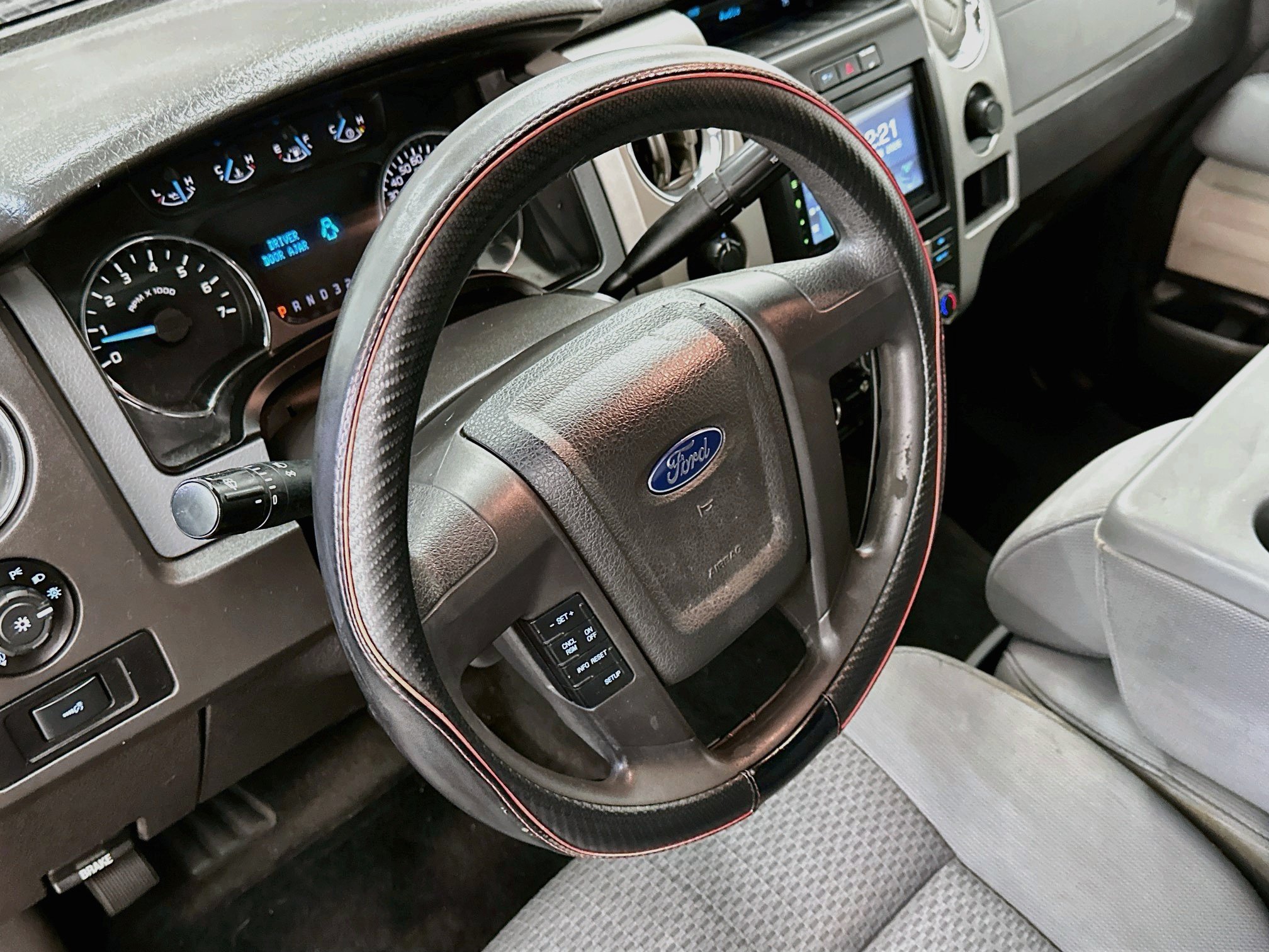 Used 2012 Ford F150 XLT AWD/4WD image 18