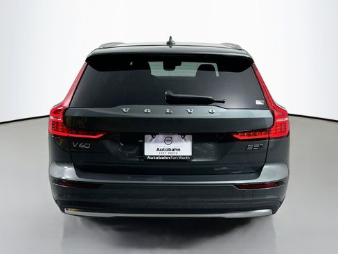 New 2026 Volvo V60 B5 Cross Country Plus w/ Climate Package AWD/4WD image 6
