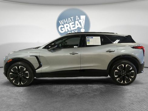 Used 2024 Chevrolet Blazer EV RS AWD/4WD image 8