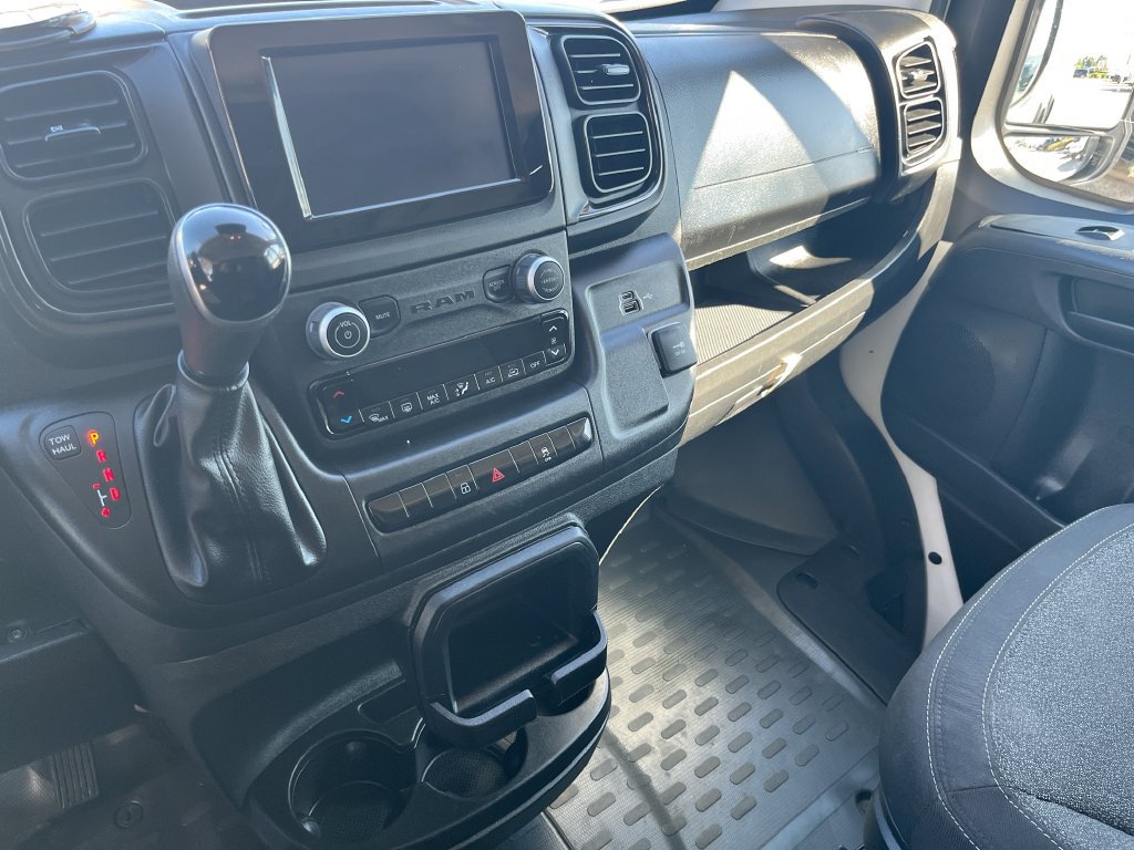 Used 2025 RAM ProMaster 2500 w/ Convenience Group FWD image 22