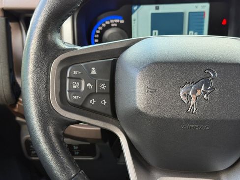 Used 2023 Ford Bronco Outer Banks image 21