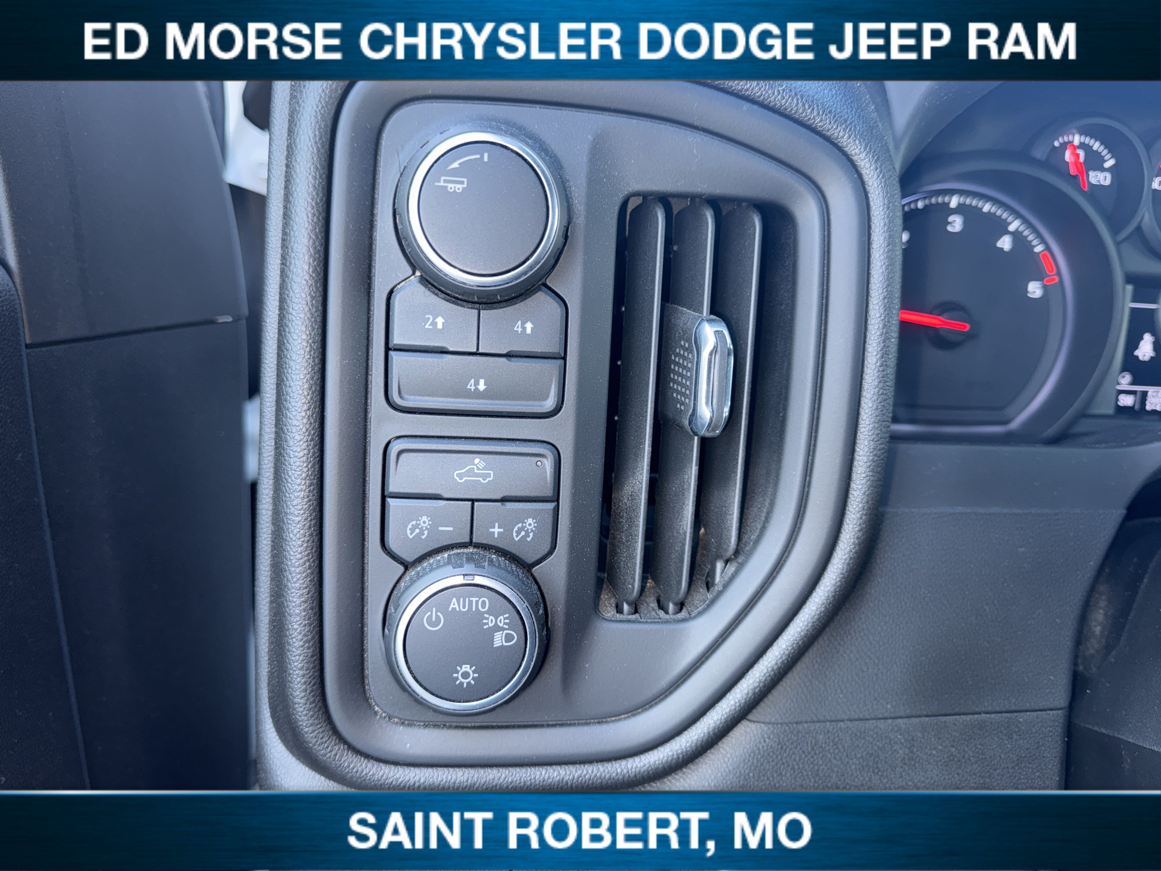 Used 2024 Chevrolet Silverado 3500 W/T w/ WT Convenience Package AWD/4WD image 17