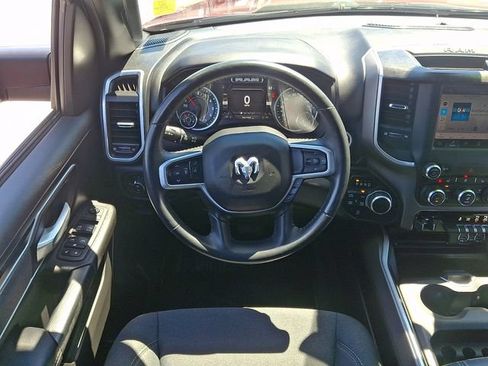 Used 2022 RAM 1500 Big Horn AWD/4WD image 11