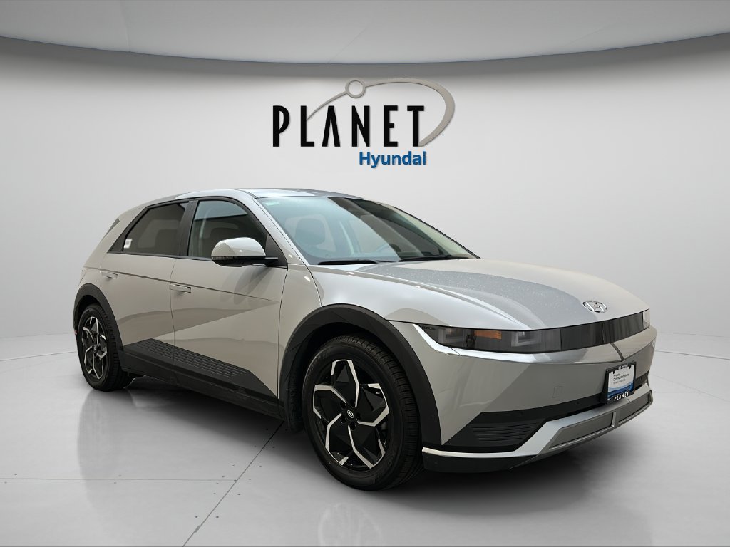 Certified 2022 Hyundai Ioniq 5 SEL AWD/4WD image 1