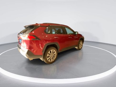 Certified 2025 Toyota RAV4 Limited w/ Advanced Technology Package AWD/4WD image 8