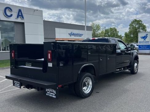 New 2025 Ford F450 XLT w/ XLT Value Package image 4