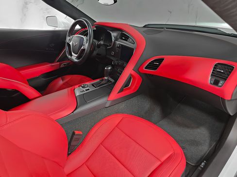 Used 2017 Chevrolet Corvette Z06 image 14