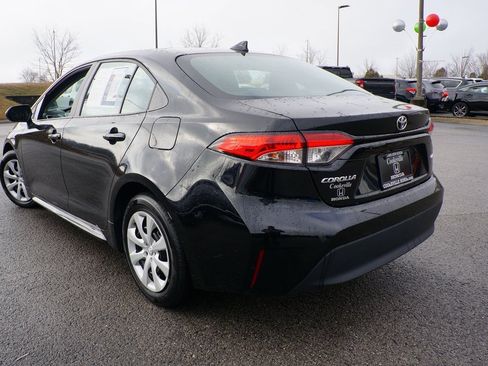 Used 2024 Toyota Corolla LE image 7