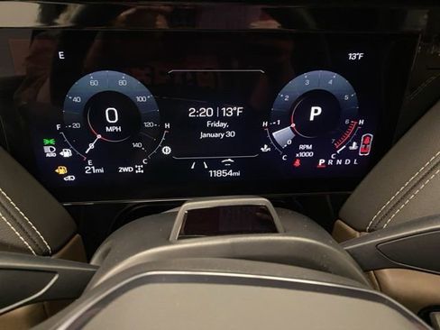 Used 2025 GMC Yukon Denali Ultimate w/ LPO, Floor Liner Package image 16