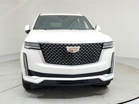 Certified 2024 Cadillac Escalade Premium Luxury image 8