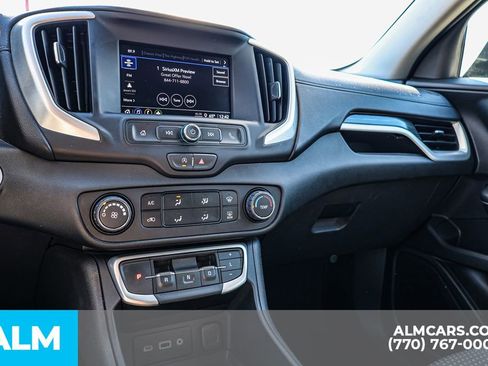 Used 2024 GMC Terrain SLE image 42