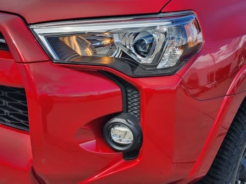 Used 2024 Toyota 4Runner SR5 Premium w/ Moonroof Package RWD image 9