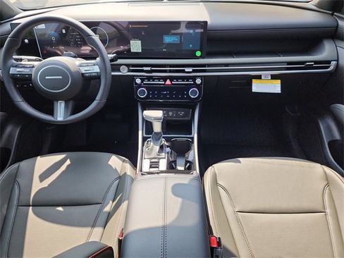 New 2025 Hyundai Santa Cruz Limited image 10