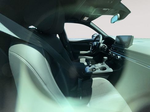 Used 2023 Honda Civic Sport image 9