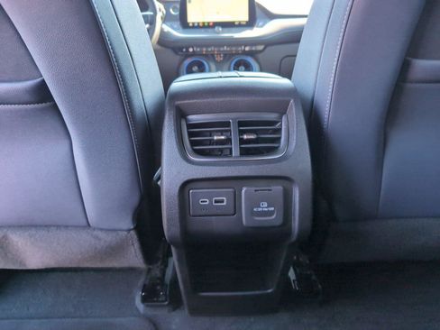 Used 2024 Chevrolet Blazer RS w/ Driver Confidence II Package FWD image 29