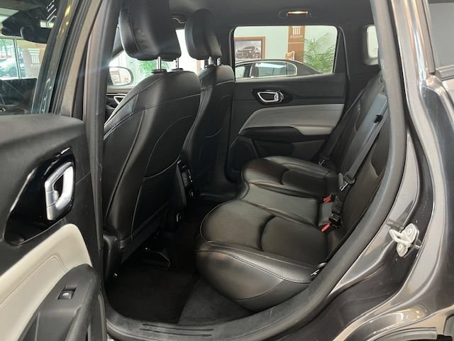 Used 2023 Jeep Compass Limited AWD/4WD image 7