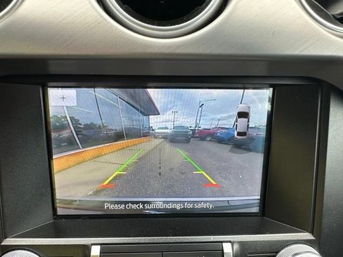 Used 2022 Ford Mustang Premium RWD image 21
