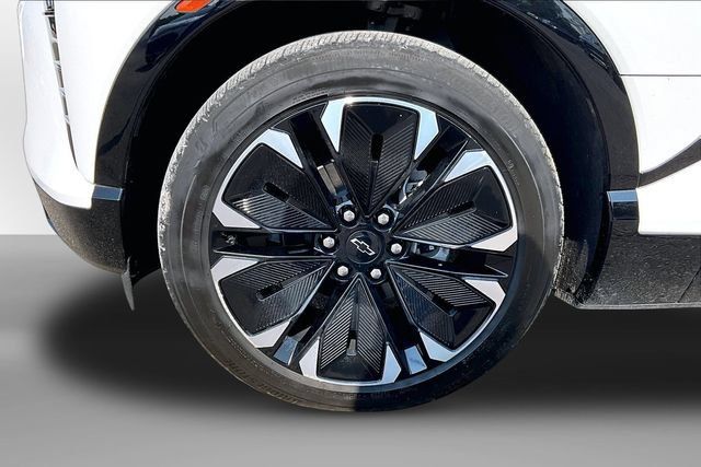 Certified 2024 Chevrolet Blazer EV RS AWD/4WD image 9