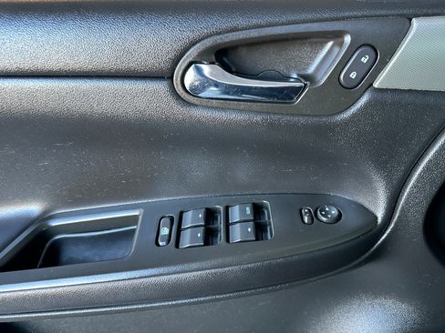 Used 2014 Chevrolet Impala Police image 11