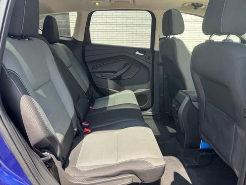 Used 2016 Ford Escape SE w/ Equipment Group 201A image 11