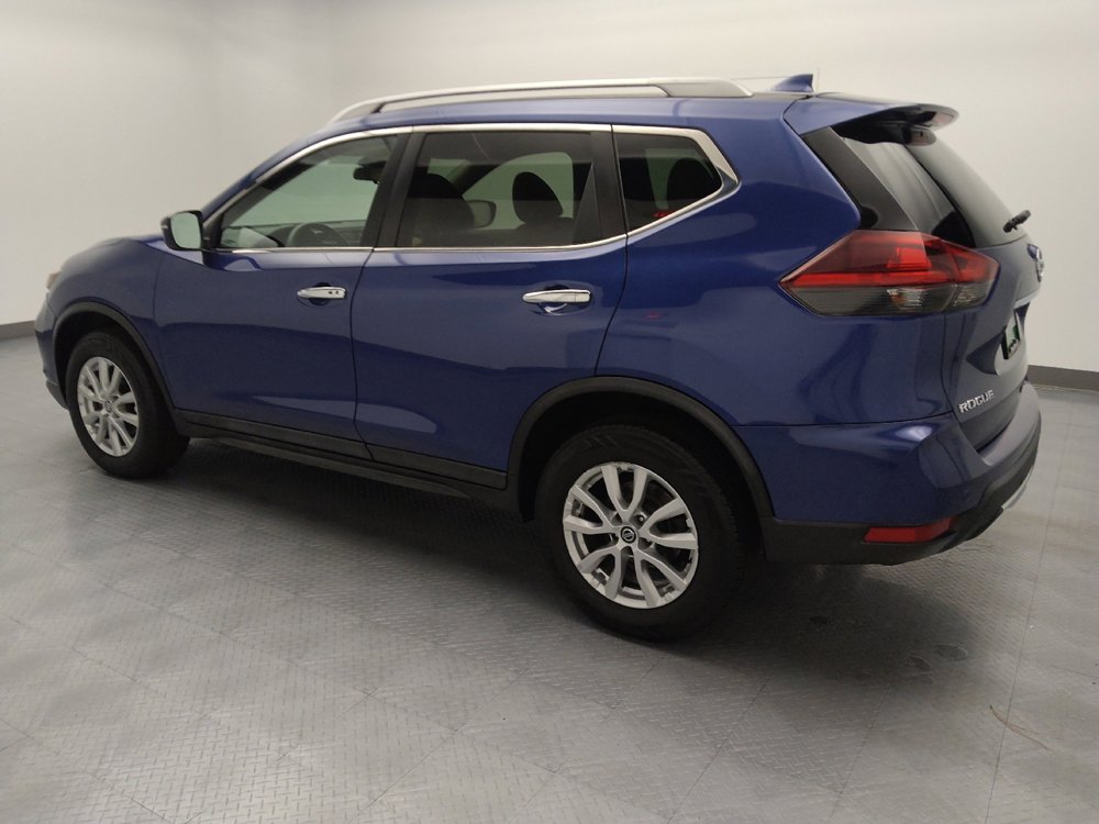 Used 2020 Nissan Rogue SV AWD/4WD image 3