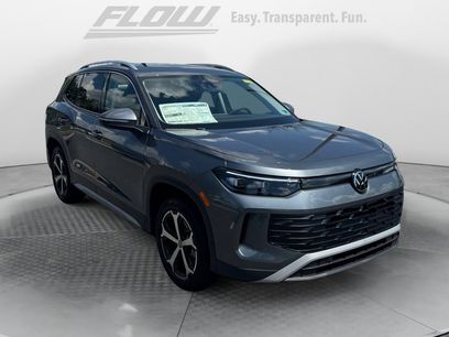 New 2025 Volkswagen Tiguan SE