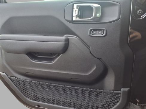 New 2026 Jeep Gladiator Sport image 19