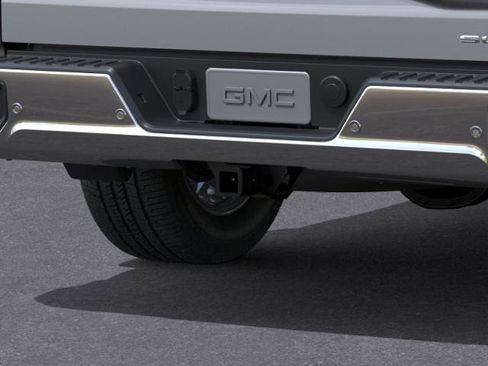 New 2026 GMC Sierra 1500 SLE w/ Preferred Package AWD/4WD image 38