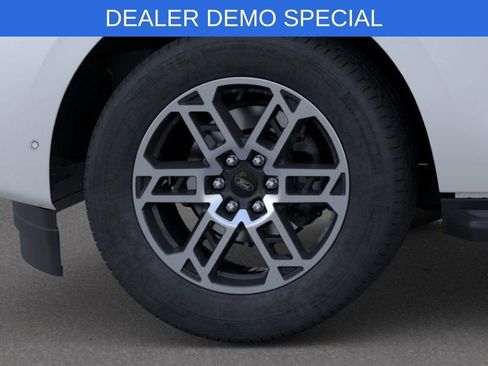 New 2025 Ford Expedition Max Active image 19