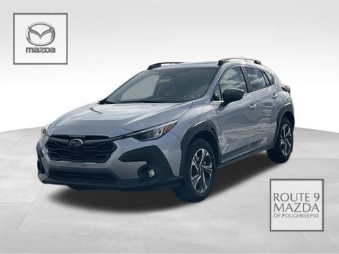 Used 2024 Subaru Crosstrek 2.0i Premium image 1