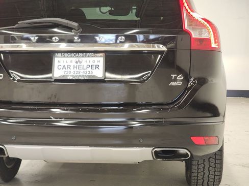 Used 2016 Volvo XC60 T6 image 31