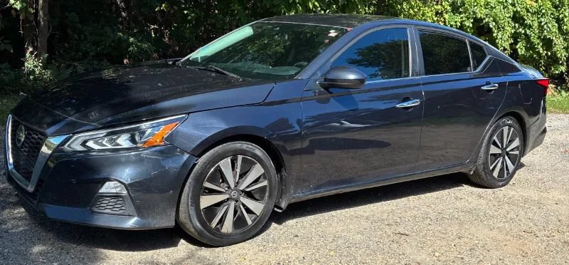 Used 2021 Nissan Altima 2.5 SV FWD image 4