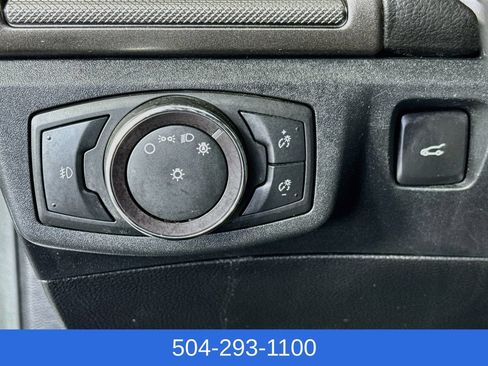 Used 2020 Ford Fusion SE w/ Equipment Group 151A FWD image 12