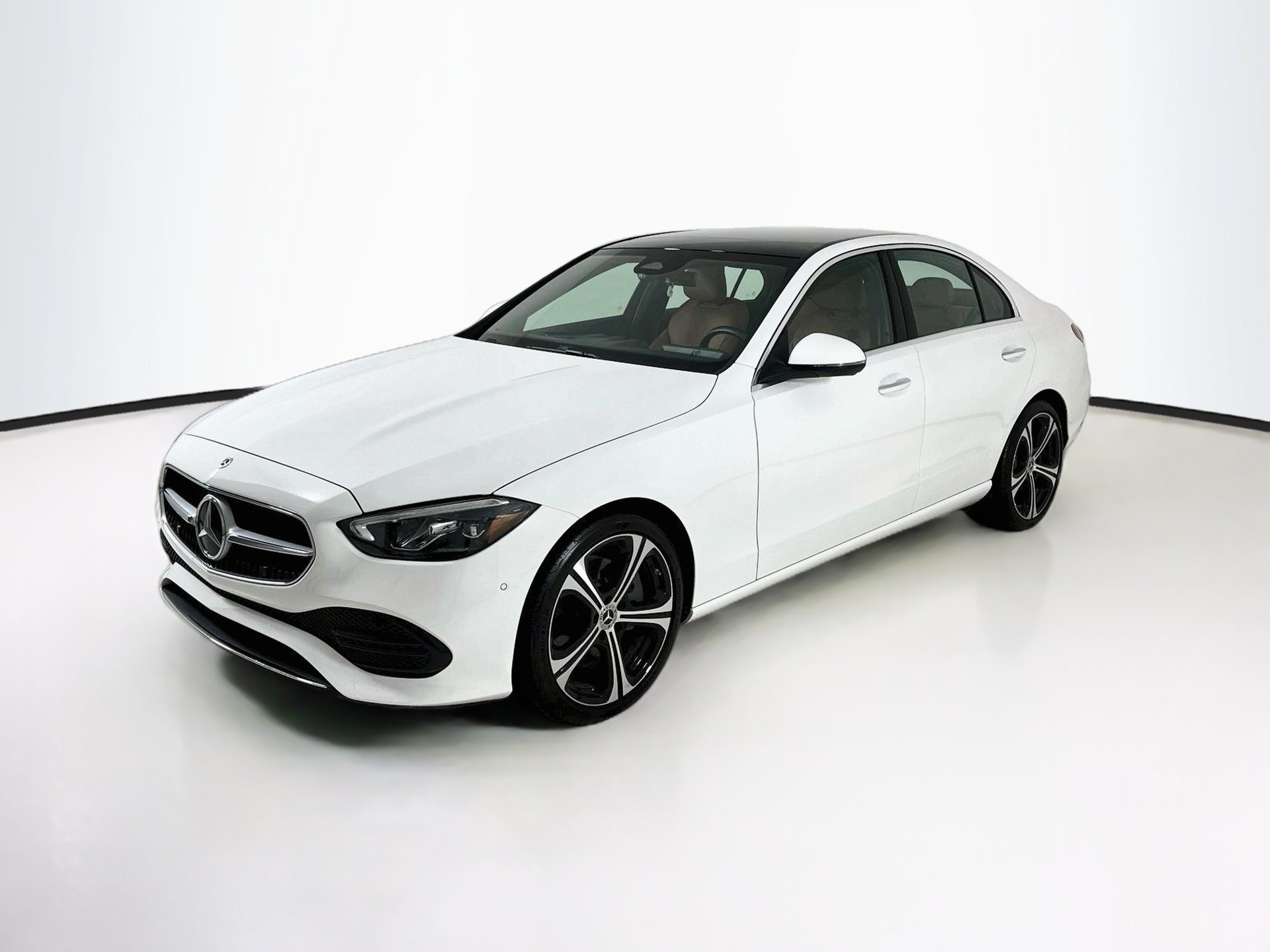Used 2025 Mercedes-Benz C 300 Sedan image 3