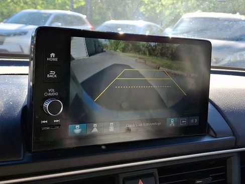 Certified 2024 Honda Pilot EX-L image 18