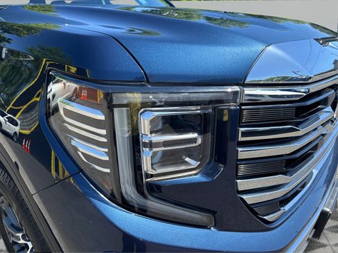 Used 2022 GMC Sierra 1500 SLT w/ Max Trailering Package AWD/4WD image 27