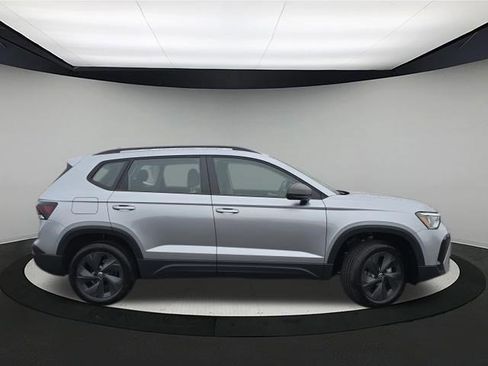 New 2026 Volkswagen Taos S FWD image 8