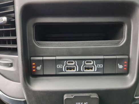 Used 2025 RAM 1500 Laramie w/ Sport Appearance Package image 29