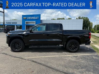 Certified 2025 Chevrolet Colorado Z71 w/ Midnight Edition
