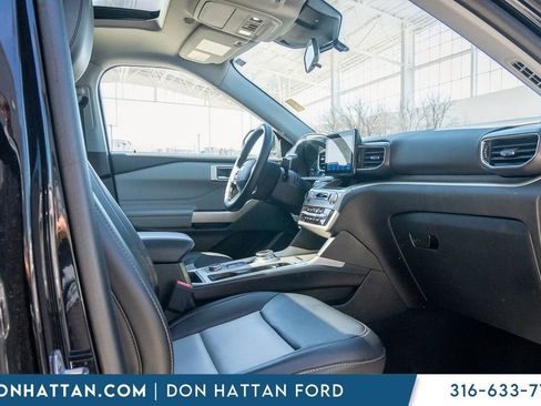 Used 2023 Ford Explorer XLT w/ Equipment Group 202A AWD/4WD image 26